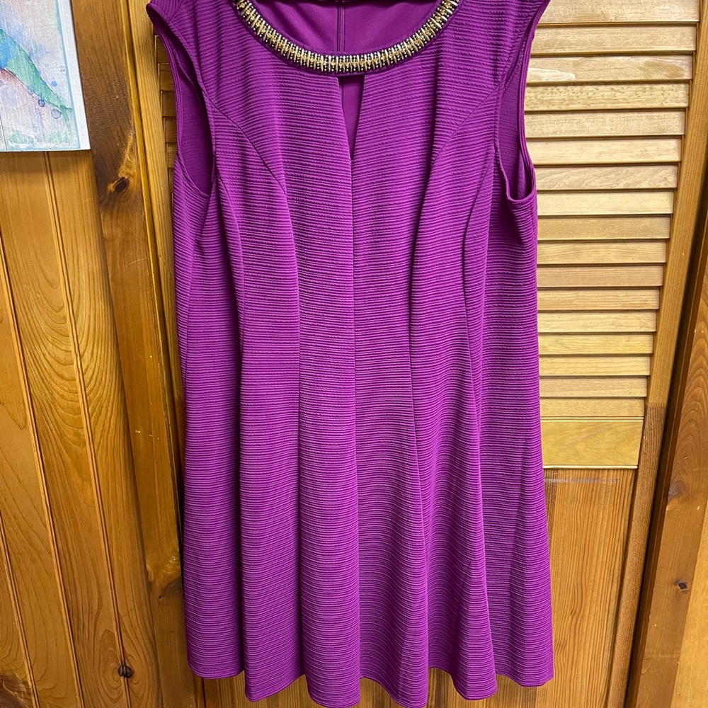 Studio One size 20 purple midi dress.